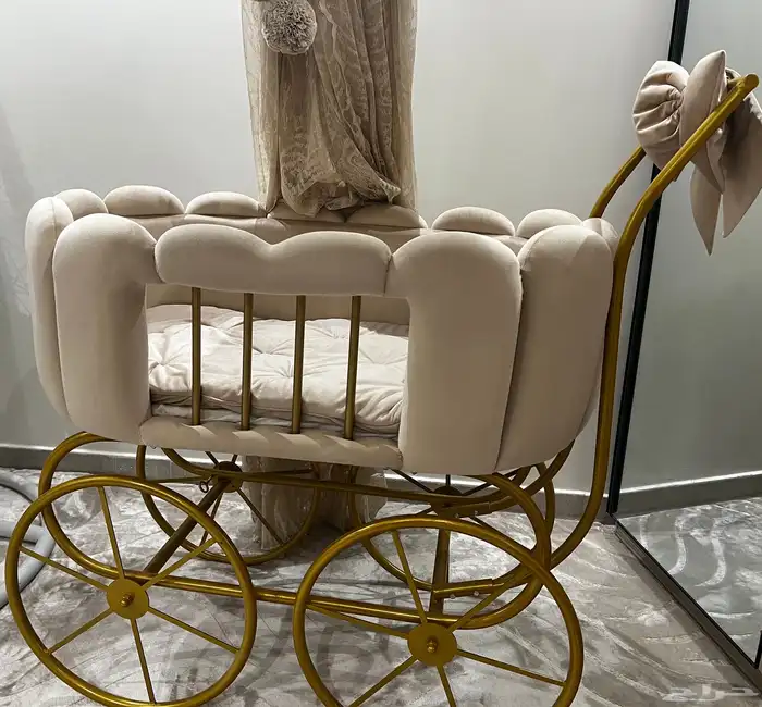 سرير استقبال مواليد نظيف 3