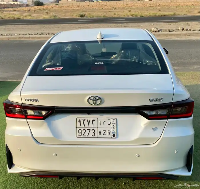 تويتا يارس2024 ممشي 11 الف y plus 10