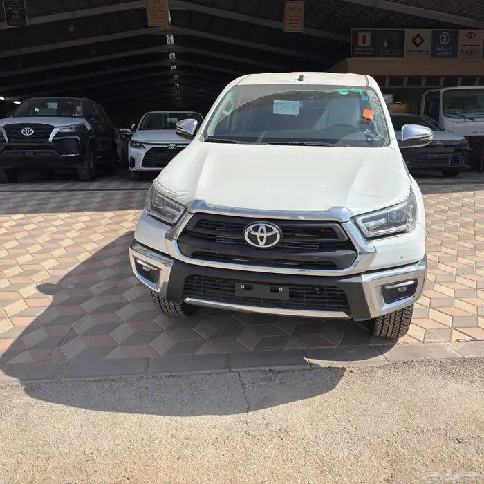 هايلكس غمارتين سوبر فل كامل 2.4 ديزل 2025 سعودي 2