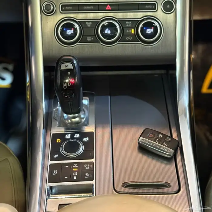 رنج روفر سبورت 2017 (( بحالة ممتازة )) 19