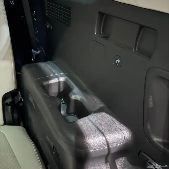 بلاسيد 2023 بنزين فل كامل ب 116 الف مسجل بحالة الوكاله 22