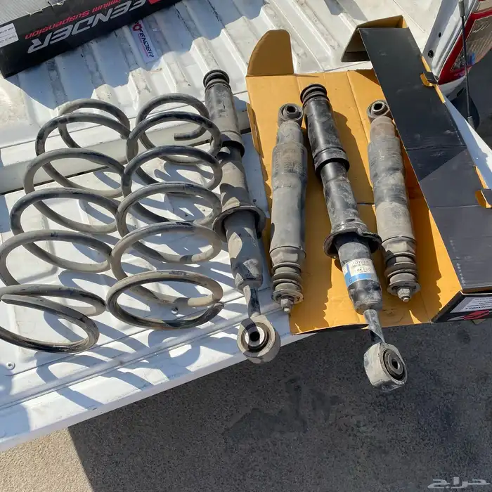 مساعدات ويايات لاندكروزر 0