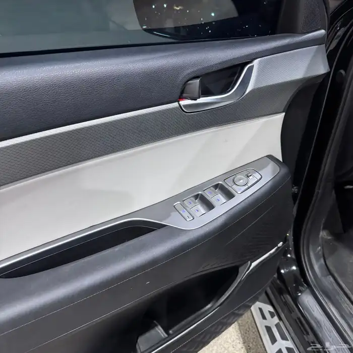 بلاسيد 2023 بنزين فل كامل ب 116 الف مسجل بحالة الوكاله 10