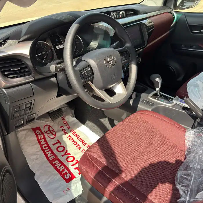 هايلكس غمارتين سوبر فل كامل 2.4 ديزل 2025 سعودي 5