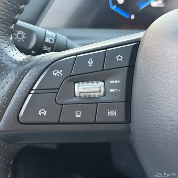 شانجان Uni-T 2024 فئة الفل Elite اسود 68000 19