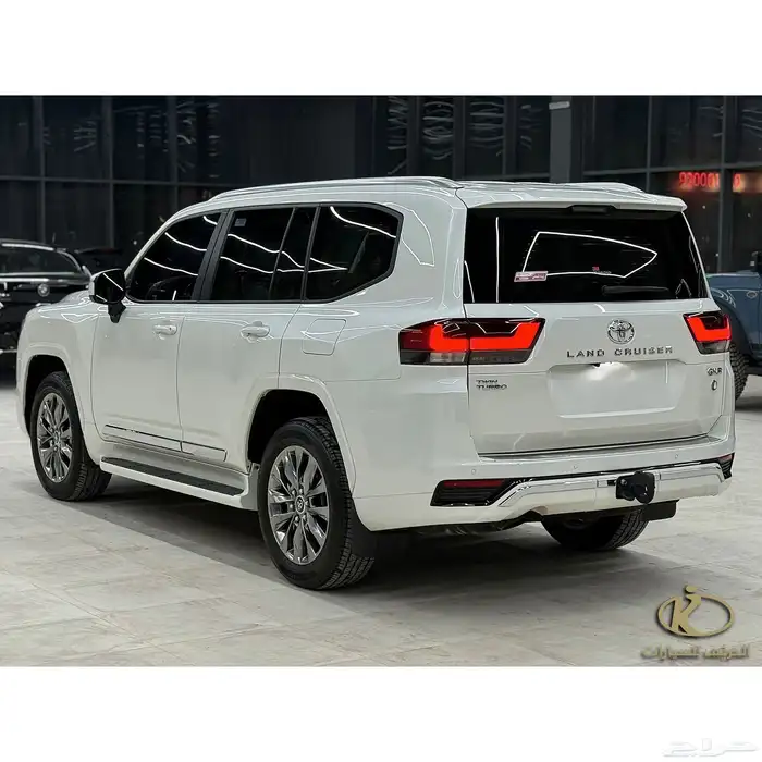 تويوتا - لاندكروزر GXR.L4 2023 - عداد 43 الف فقط 5