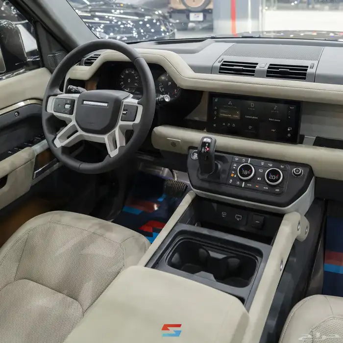 ديفندر SE موديل 2024 خليجي 6