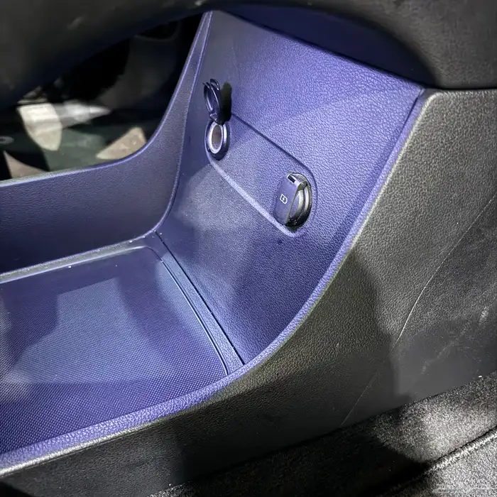 بلاسيد 2023 بنزين فل كامل ب 116 الف مسجل بحالة الوكاله 34