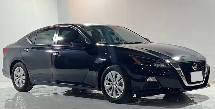نيسان التيما 2022 استاندر 12