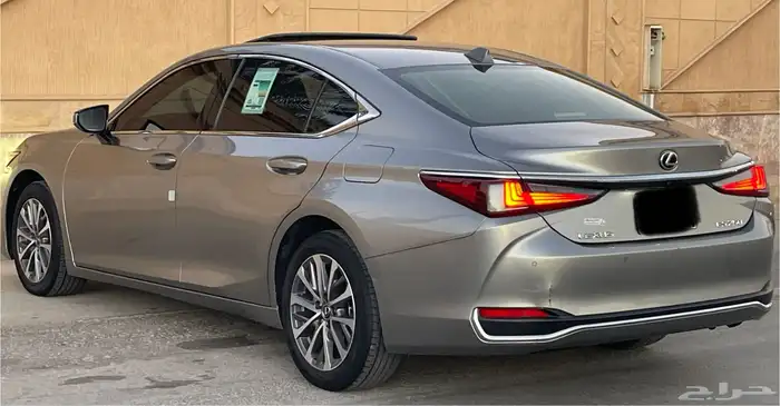 لكزس ES250 2024 7