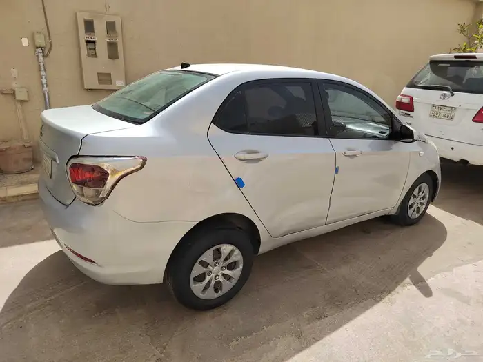 هيونداي اي تن 2015 للبيع 1