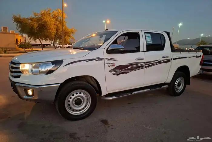 toyota Hilux 2023 4x4 diesel manual gear 3