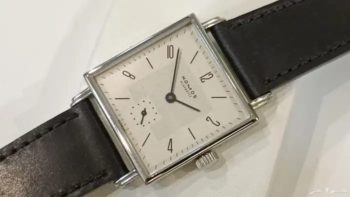 ساعة نوموس قلاشوت الفاخرة 7