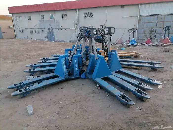 ايجار رافعة شوكية فوركلفت ورافعه يدوية جاك 6