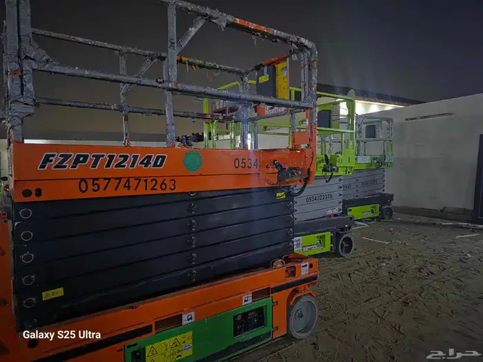 سيزرلفت للايجار مانلفت للايجار رافعه مقصيه للايجار سيزرات لف 7