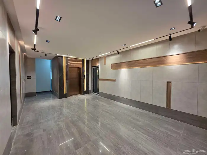 شقةتمليك 3غرف اماميةموقع استثنائي شارعين امام الجامع والممشى 12