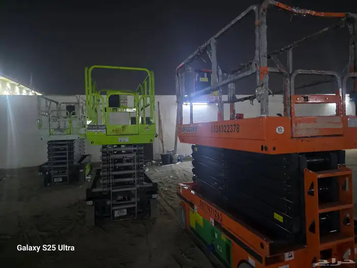 سيزرلفت للايجار مانلفت للايجار رافعه مقصيه للايجار سيزرات لف 3