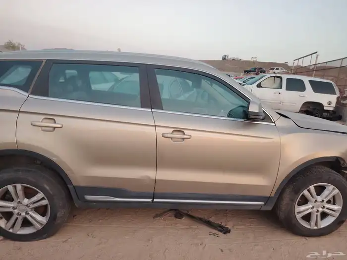 جيب جيلي ام جراند X7 sport. 2017 تشليح قطع غيار مستخدم 2