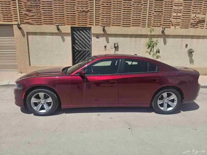 2018 Dodge Charger with Low Mileage 9