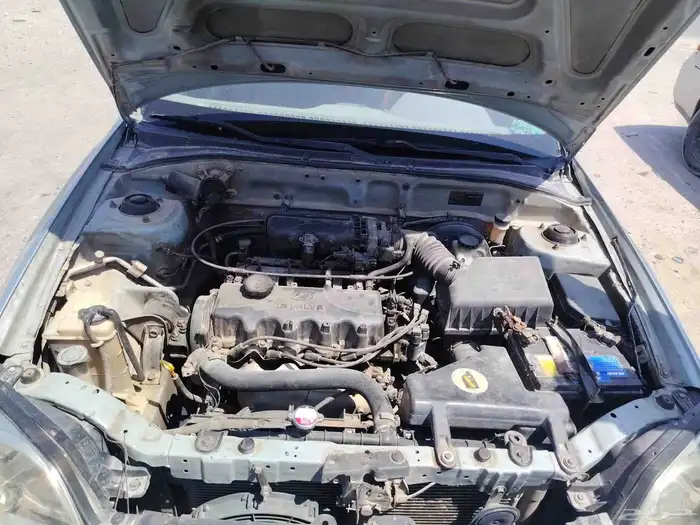 اكسنت 2004 للبيع 3