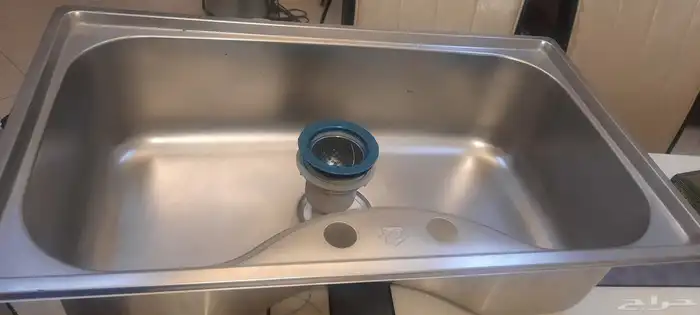 اجهزه كهربائيه بحالة ممتازه استعمال شخصي لداوعي السفر 1