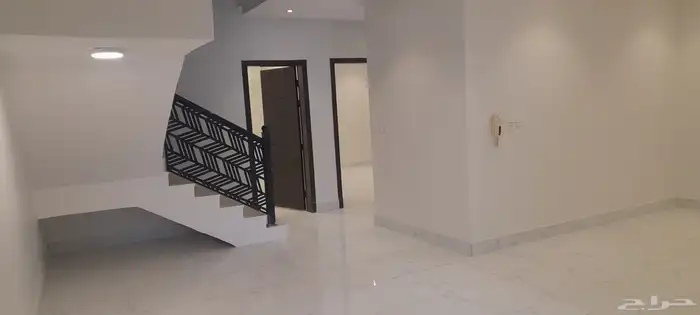 للبيع فيلا دبلكس 900 الف 2