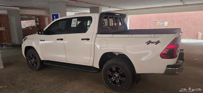 للبيع هايلكس 2022 بنزين 4