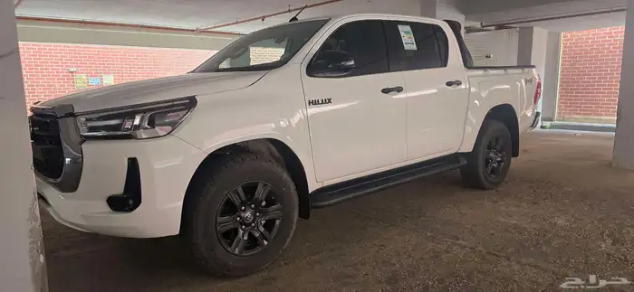 للبيع هايلكس 2022 بنزين 3