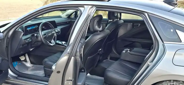 كيا K8 2022 أعلى فئه 10