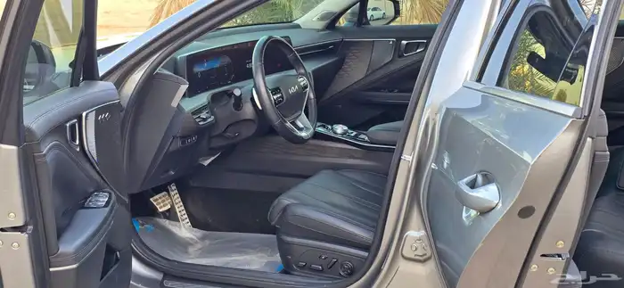 كيا K8 2022 أعلى فئه 11