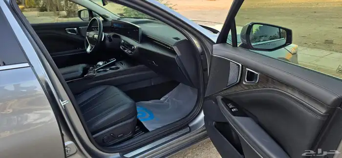 كيا K8 2022 أعلى فئه 22