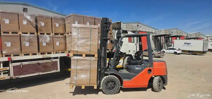 ايجار رافعة شوكية فوركلفت ورافعه يدوية جاك 1