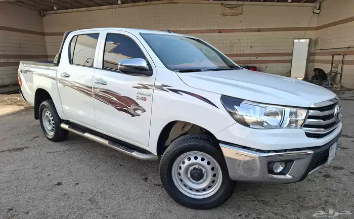toyota Hilux 2023 4x4 diesel manual gear 9