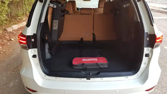 تويوتا فورتشنر 2021 8