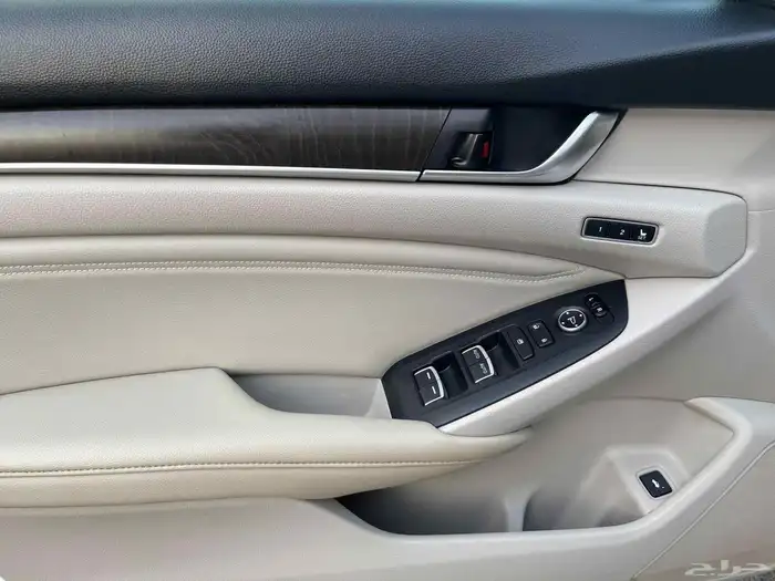 هوندا اكورد 2018 فل سعودي 13