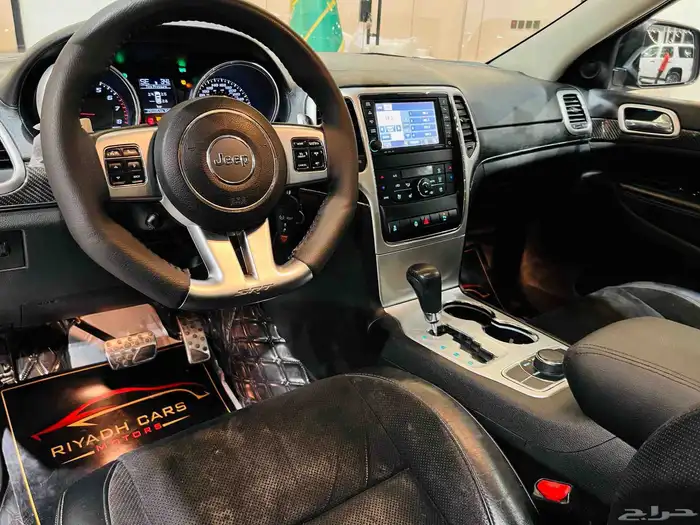 جراند شيروكي SRT 2013 سعودي بحاله جيده 7