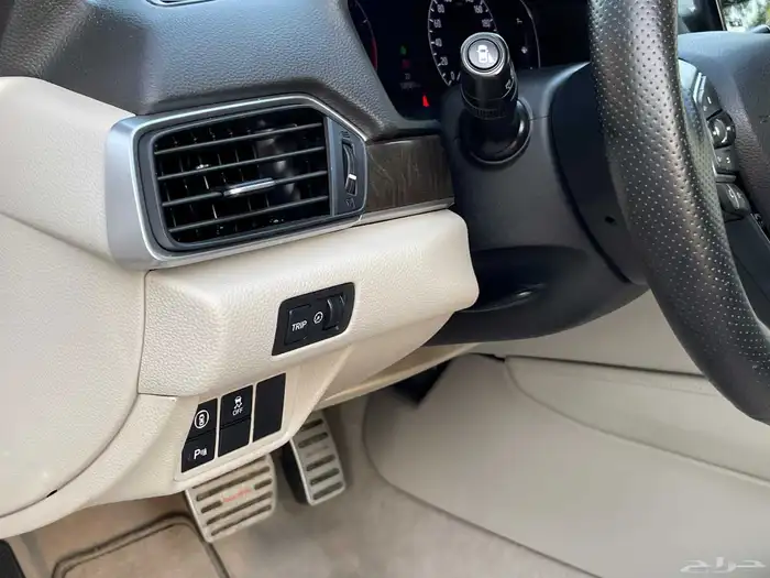 هوندا اكورد 2018 فل سعودي 11