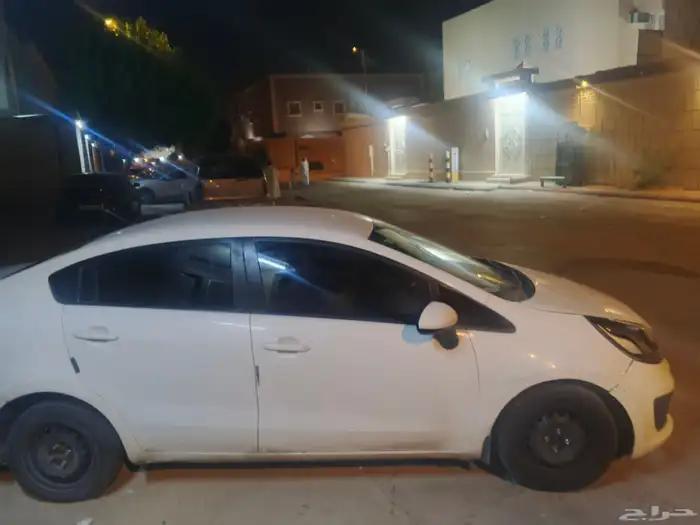 كيا ريو 2017 للبيع المستعجل اقرا الاعلان جيدا 6