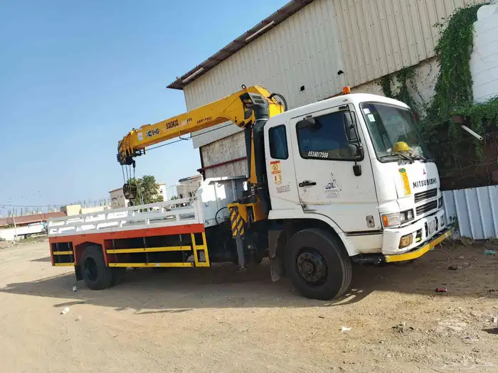 boom truck jizan abu arish 5