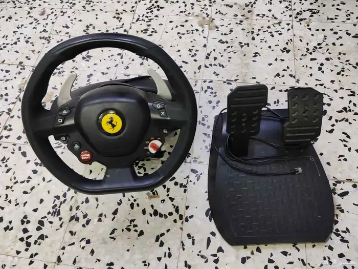 عجله قياده مرخصه من فراري بلاي ستيشن 4 6