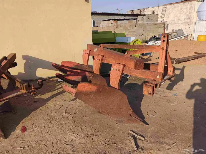 محراث رتل او شقاق او صاروخ او فجاج عدة اسامي له 2