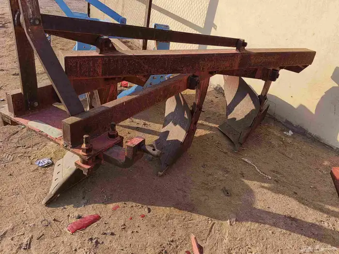 محراث رتل او شقاق او صاروخ او فجاج عدة اسامي له 7