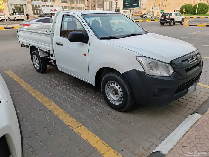 سياره ايسوزو موديل 2020 1