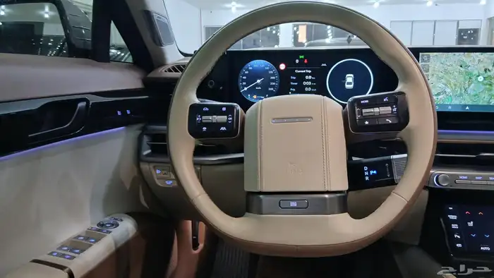 ازيرا 2023 الشكل االجديد ممشى 42 الف 28