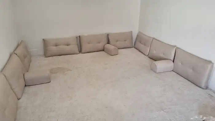 مخاد وفرشات استراحة للبيع اليووم 2