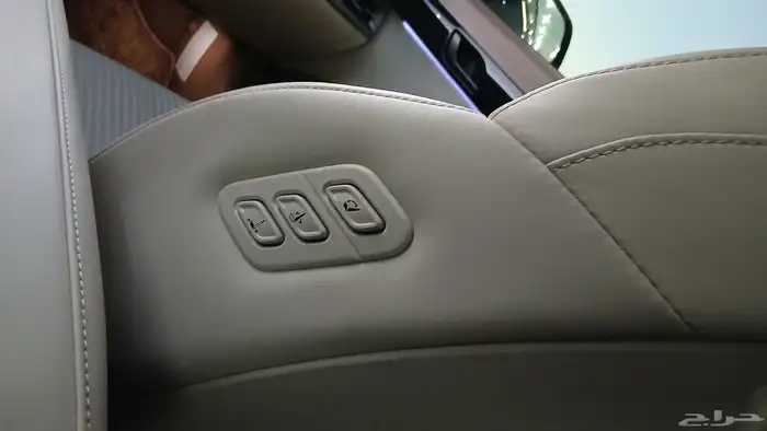 ازيرا 2023 الشكل االجديد ممشى 42 الف 7