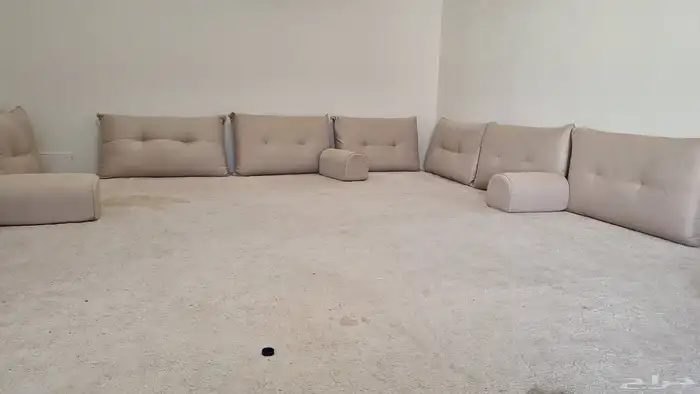 مخاد وفرشات استراحة للبيع اليووم 3