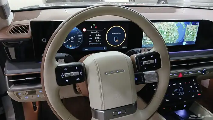 ازيرا 2023 الشكل االجديد ممشى 42 الف 13