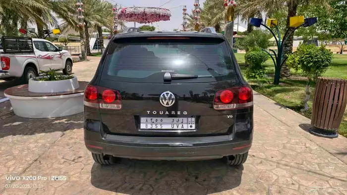 فولكس واجن طوارق 2010 4