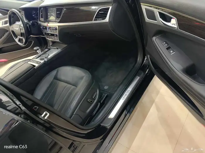 جينسيس 2020 6سلندر G80 14